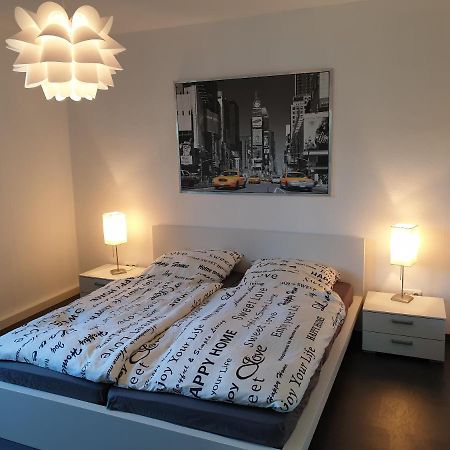 Andinas Ferienwohnung In Ruhiger Lage Direkt Am Wald Wilnsdorf Dış mekan fotoğraf