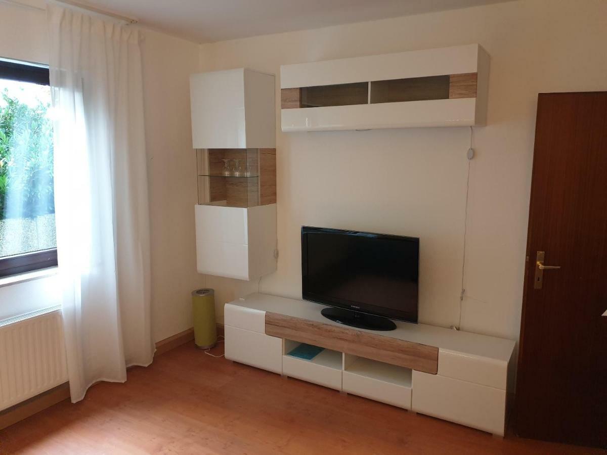 Andinas Ferienwohnung In Ruhiger Lage Direkt Am Wald Wilnsdorf Dış mekan fotoğraf