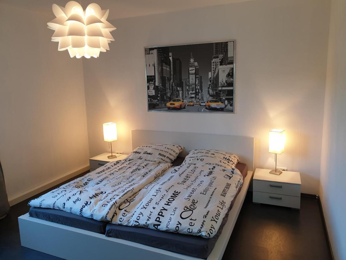 Andinas Ferienwohnung In Ruhiger Lage Direkt Am Wald Wilnsdorf Dış mekan fotoğraf