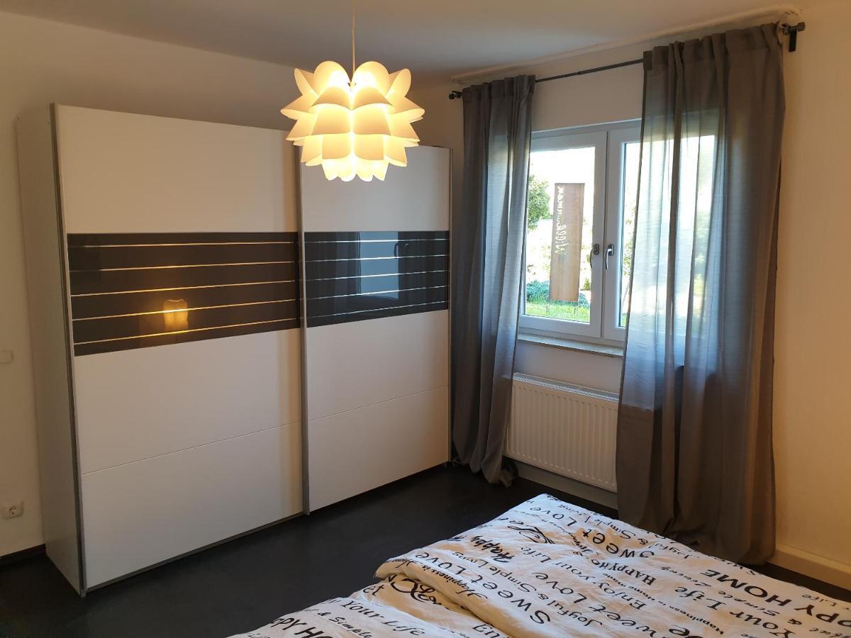 Andinas Ferienwohnung In Ruhiger Lage Direkt Am Wald Wilnsdorf Dış mekan fotoğraf
