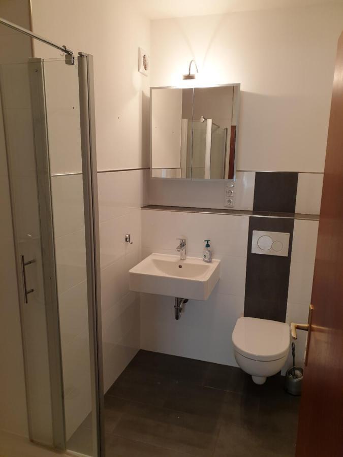 Andinas Ferienwohnung In Ruhiger Lage Direkt Am Wald Wilnsdorf Dış mekan fotoğraf